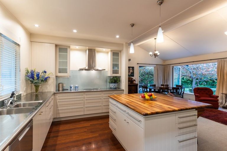Photo of property in 3 Caccia Birch Lane, Hokowhitu, Palmerston North, 4410