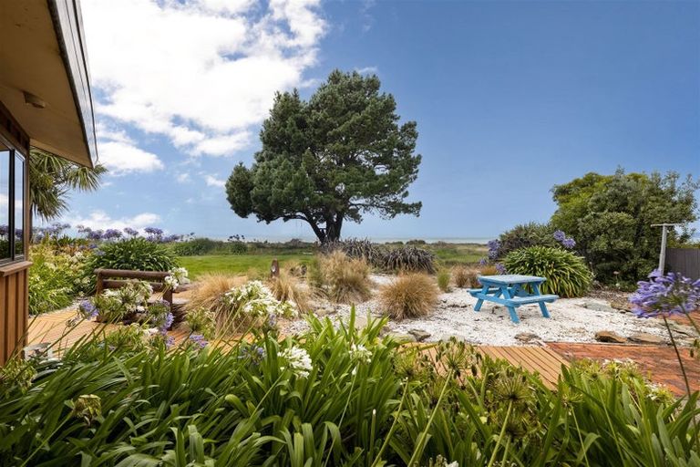 Photo of property in 196 Rarangi Beach Road, Rarangi, Blenheim, 7273