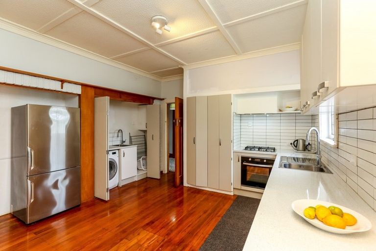 Photo of property in 24 Cumming Street, Okato, 4335