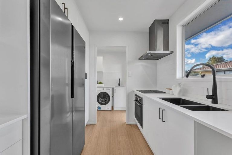 Photo of property in 5 Tabitha Crescent, Henderson, Auckland, 0612