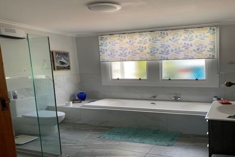 Photo of property in 36 The Esplanade, Westshore, Napier, 4110