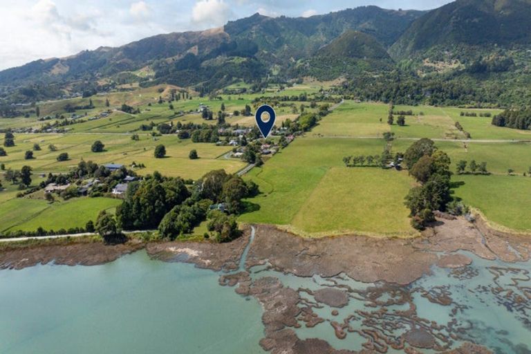 Photo of property in 11 Boyle Street, Clifton, Takaka, 7183