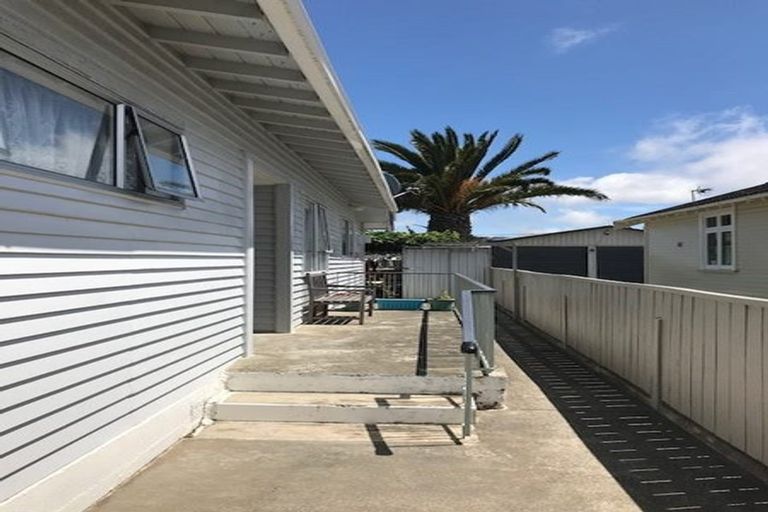 Photo of property in 33 Hobart Street, Miramar, Wellington, 6022