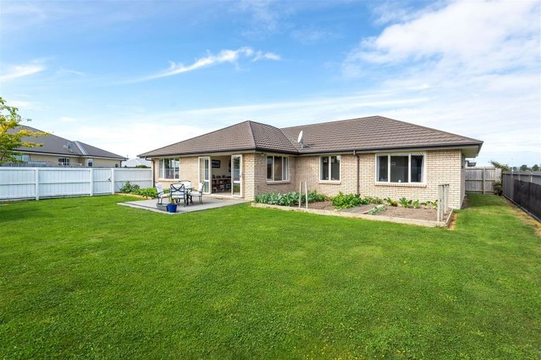 Photo of property in 3 Galatos Street, Rangiora, 7400