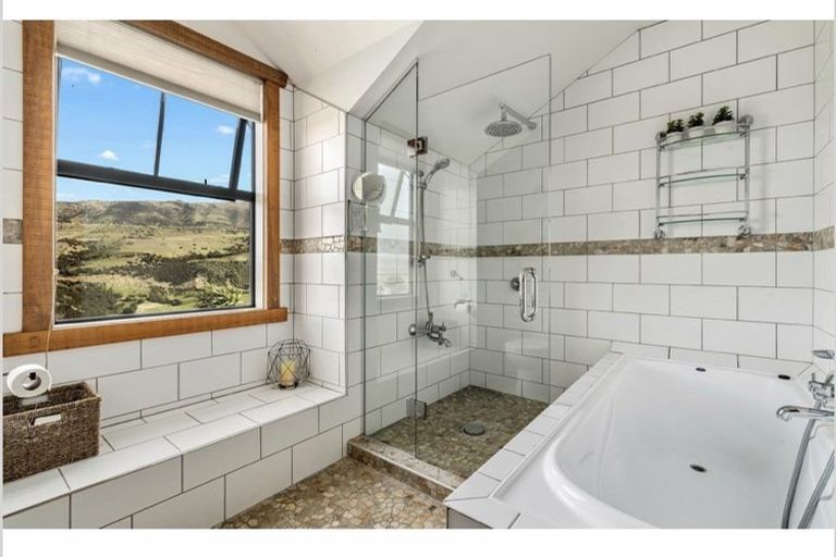 Photo of property in 86 Riverview Road, Queensberry, Cromwell, 9383