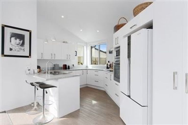 Photo of property in 4 Celmisia Retreat, Papamoa Beach, Papamoa, 3118