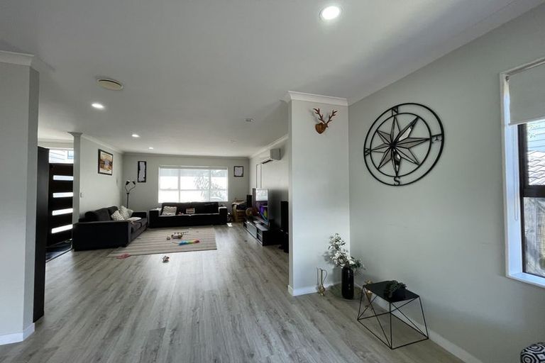 Photo of property in 39 Terrasini Drive, Flat Bush, Auckland, 2019