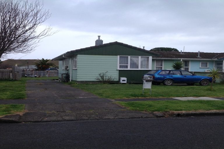 Photo of property in 15 Edison Street, Outer Kaiti, Gisborne, 4010