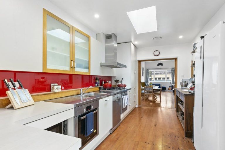 Photo of property in 519 Adelaide Road, Berhampore, Wellington, 6023