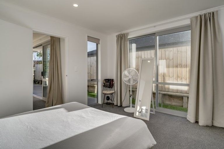 Photo of property in 17 Simms Close, Pyes Pa, Tauranga, 3112