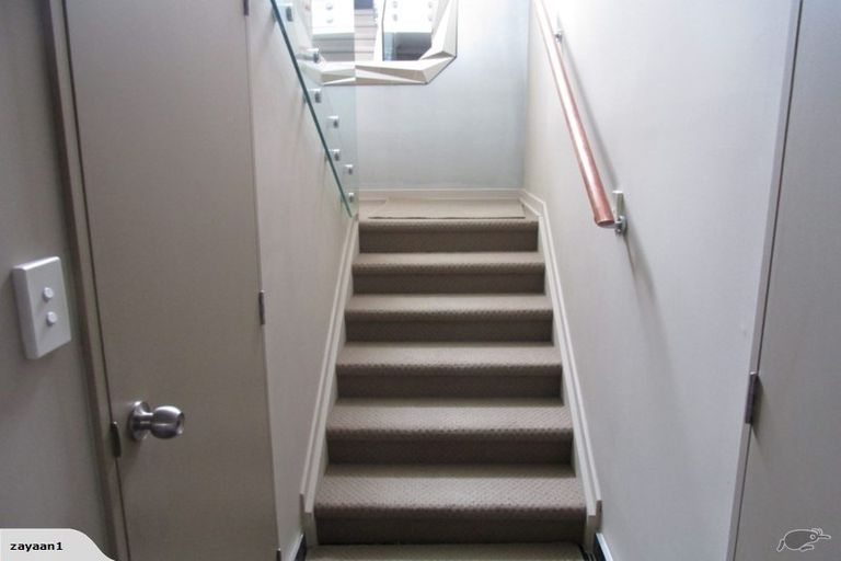 Photo of property in 27 Crossandra Drive, Mangere, Auckland, 2022