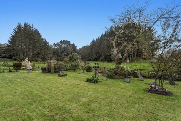 Photo of property in 640 Rewatu Road, Poroporo, Whakatane, 3191