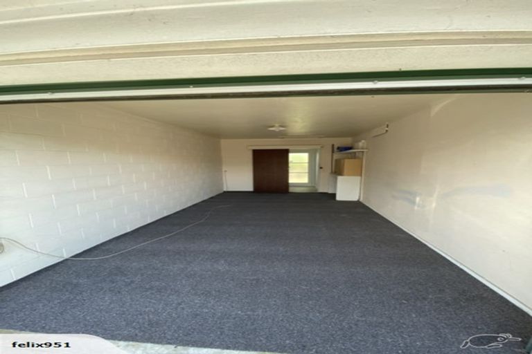 Photo of property in 2/66 Birdwood Avenue, Papatoetoe, Auckland, 2025