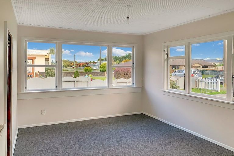 Photo of property in 29 Cook Street, Foxton, 4814