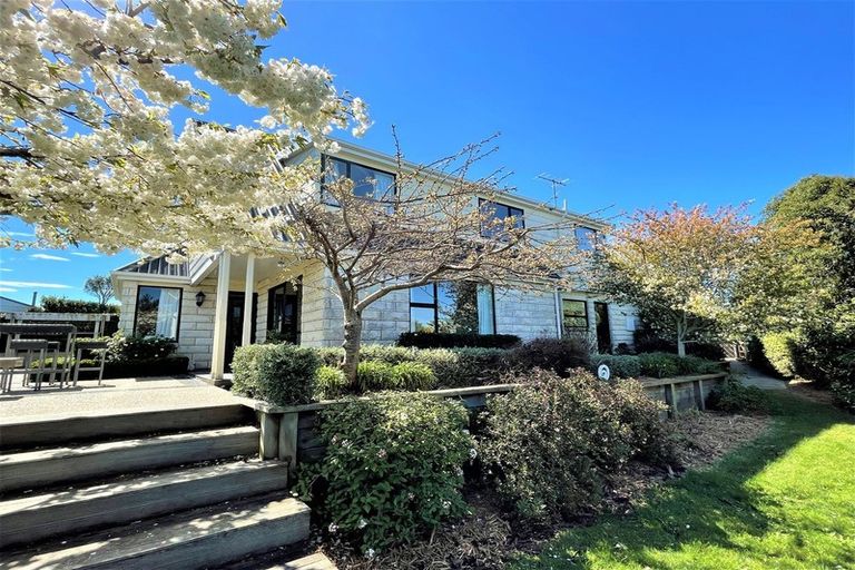 Photo of property in 12 Matai Place, Balclutha, 9230