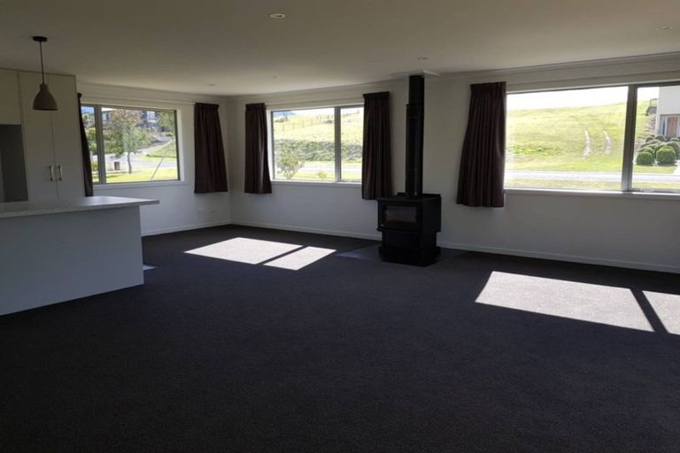 Photo of property in 24 Muriwai Drive, Manapouri, 9679