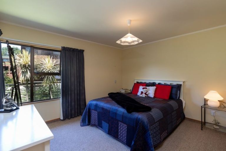 Photo of property in 40 Makora Road, Otaihanga, Paraparaumu, 5036