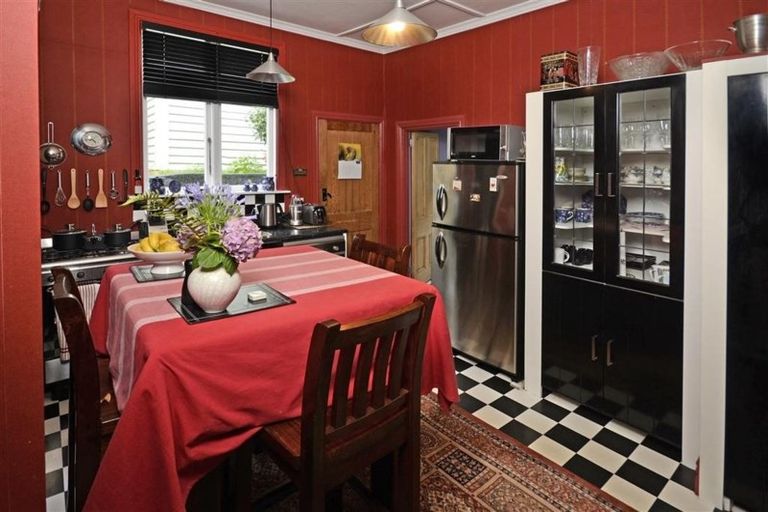 Photo of property in 24 Wales Street, Maori Hill, Dunedin, 9010