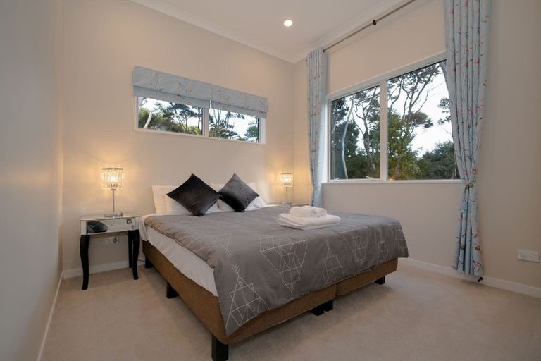 Photo of property in 41c Chester Avenue, Greenhithe, Auckland, 0632