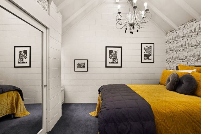 Photo of property in 15 Muritai Crescent, Havelock North, 4130