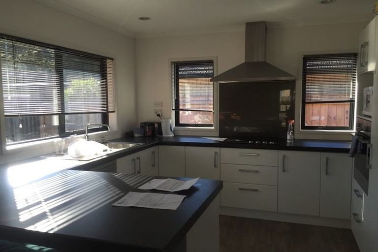 Photo of property in 96 Riverstone Drive, Riverstone Terraces, Upper Hutt, 5018