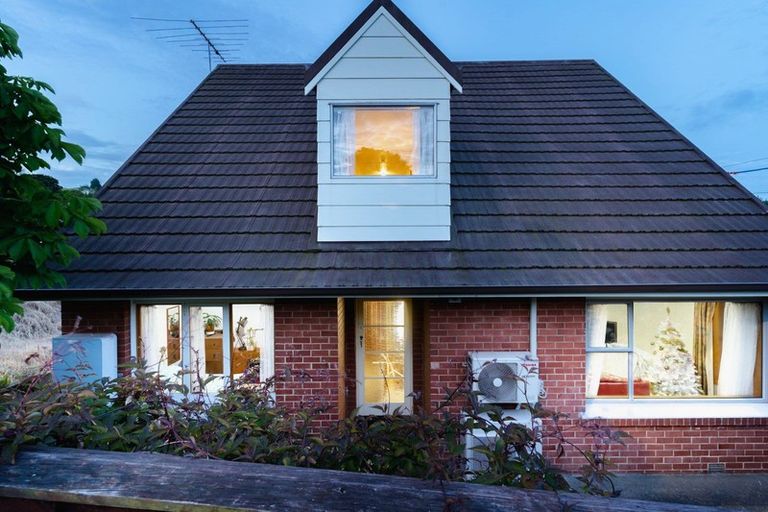 Photo of property in 9 Glen Road, Mornington, Dunedin, 9011