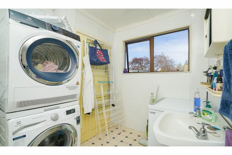 Photo of property in 38 York Street, Strathern, Invercargill, 9812