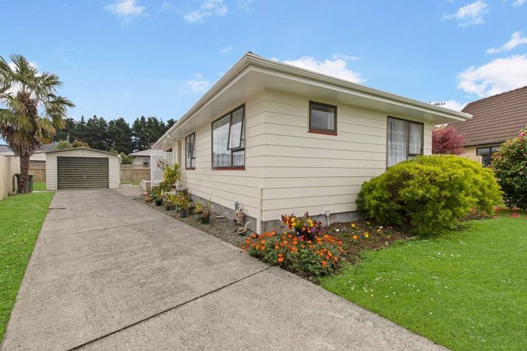 Photo of property in 11 Jupiter Street, Milson, Palmerston North, 4414