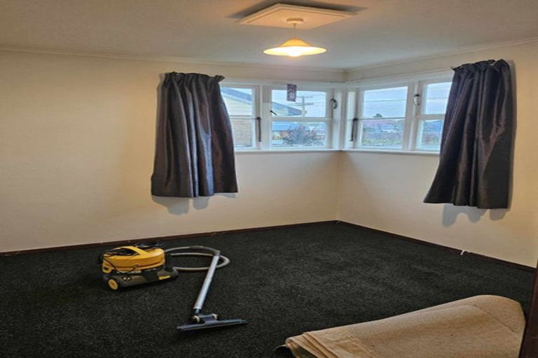 Photo of property in 32 Meldrum Street, Winton, 9720