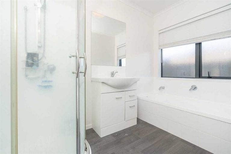 Photo of property in 49 Tupelo Street, Pukete, Hamilton, 3200