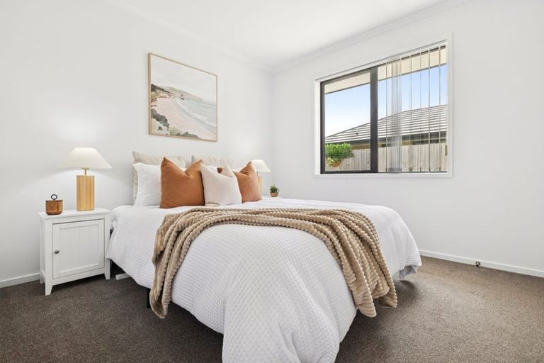 Photo of property in 14 Tawhiti Road, Pukekohe, 2120