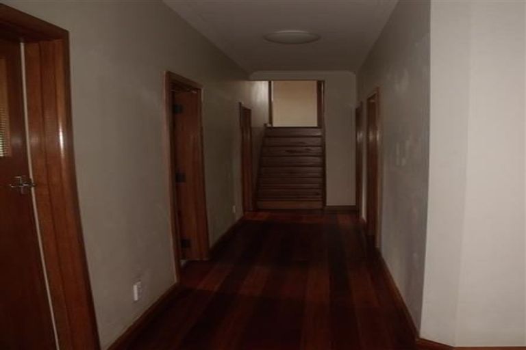 Photo of property in 81 Saint Andrews Road, Havelock North, 4130