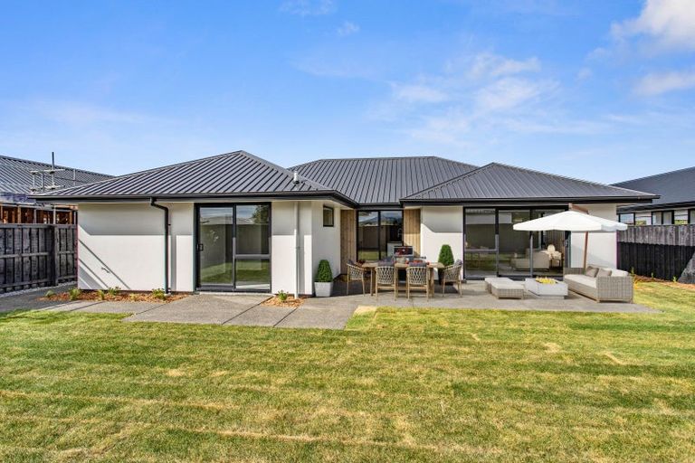 Photo of property in 11 Lusk Street, Rangiora, 7400