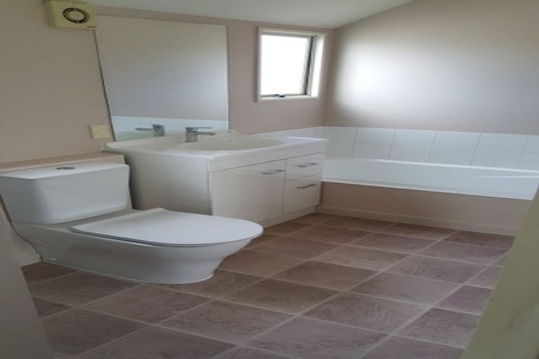 Photo of property in 3/44 Springfield Road, St Albans, Christchurch, 8014