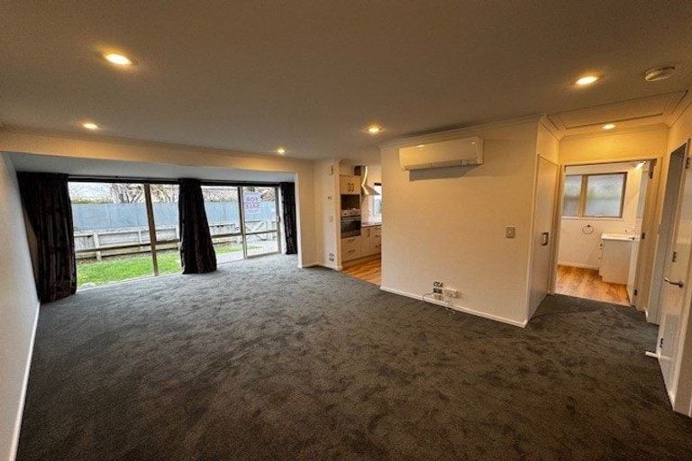 Photo of property in 3 Reeves Road, Rangiora, 7400