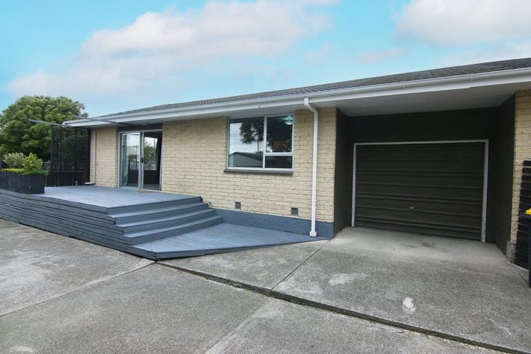 Photo of property in 1/29 Cutts Road, Russley, Christchurch, 8042