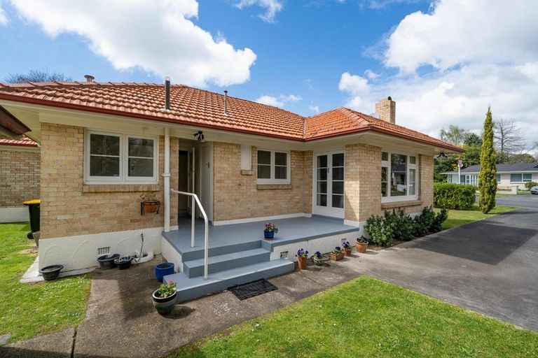 Photo of property in 141 Victoria Street, Cambridge, 3434