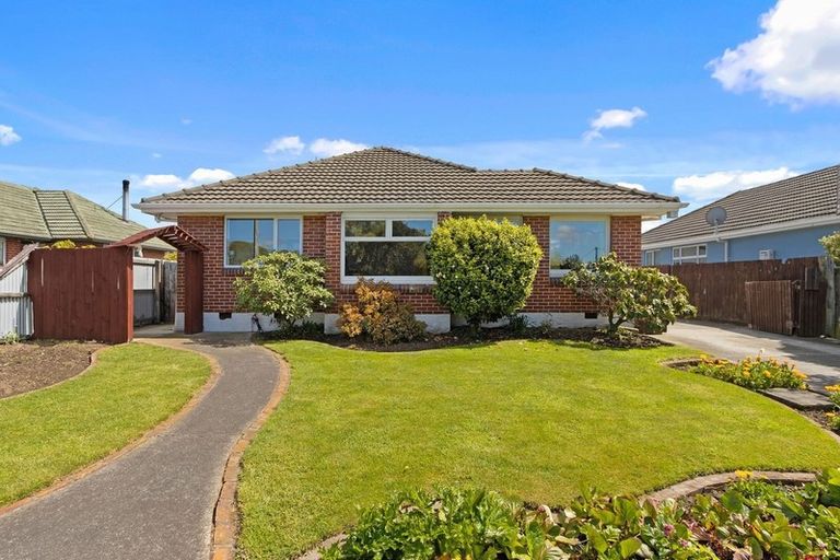 Photo of property in 127 Harris Crescent, Papanui, Christchurch, 8053