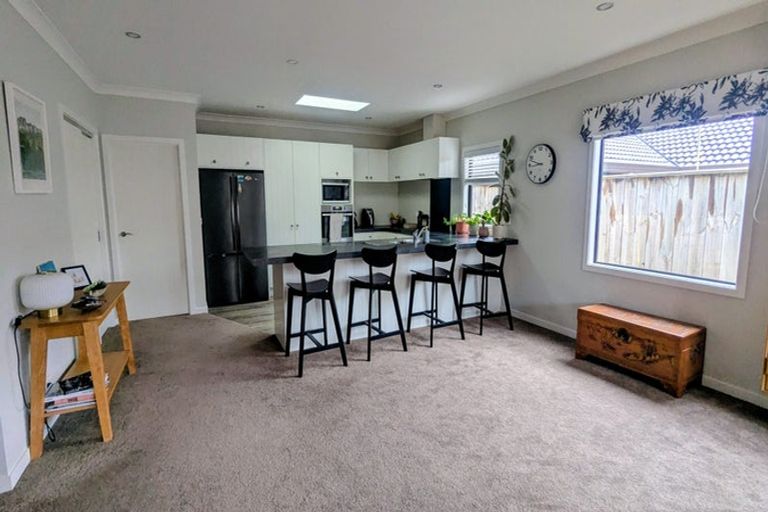Photo of property in 61a Avondale Road, Taradale, Napier, 4112