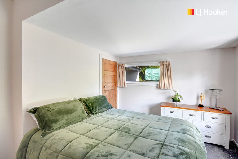 Photo of property in 5 Clearwater Street, Broad Bay, Dunedin, 9014