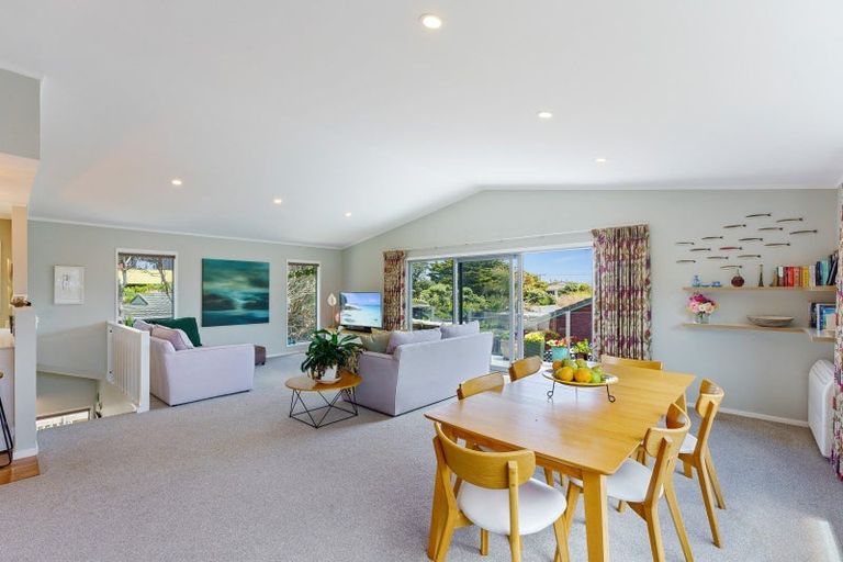 Photo of property in 93b The Esplanade, Raumati South, Paraparaumu, 5032