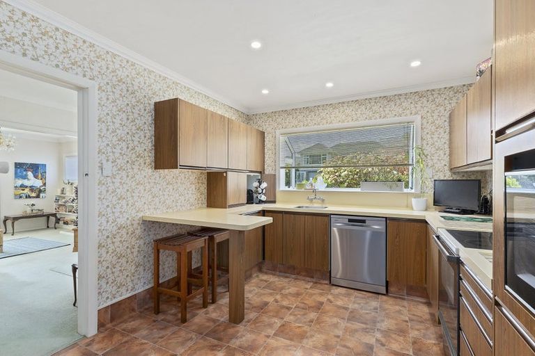 Photo of property in 4 Pembroke Street, Tawa, Wellington, 5028