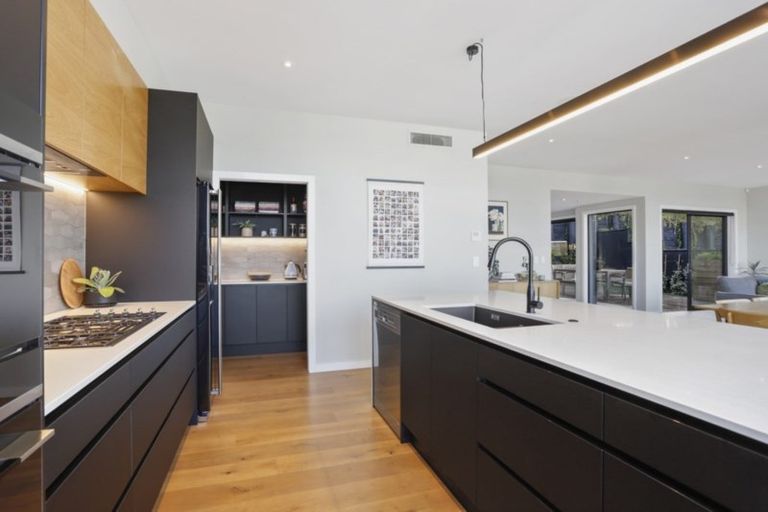 Photo of property in 57 Cilliers Drive, Silverdale, 0932