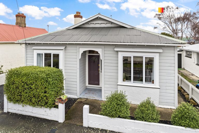 Photo of property in 81 Wesley Street, South Dunedin, Dunedin, 9012