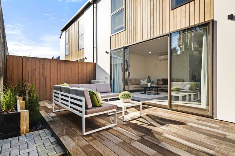 Photo of property in 6/9 Edgeware Road, St Albans, Christchurch, 8014