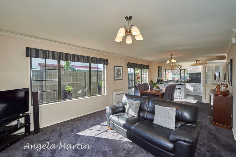 Photo of property in 7 Carow Street, Palmerston North, 4410