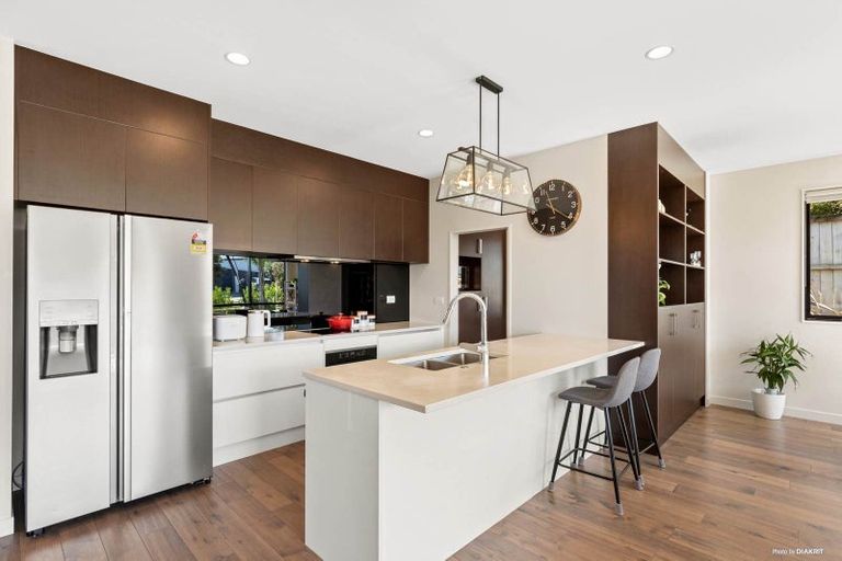 Photo of property in 13 Caldera Drive, Long Bay, Auckland, 0630