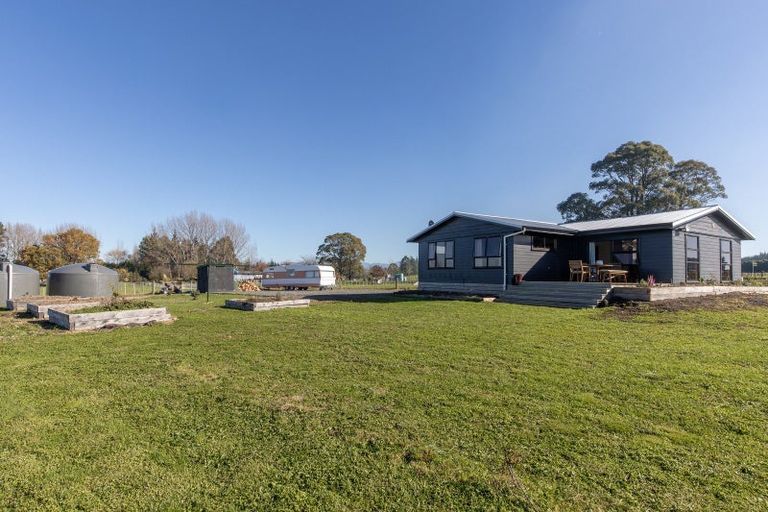 Photo of property in 709 Ongaonga Road, Ongaonga, Waipawa, 4272