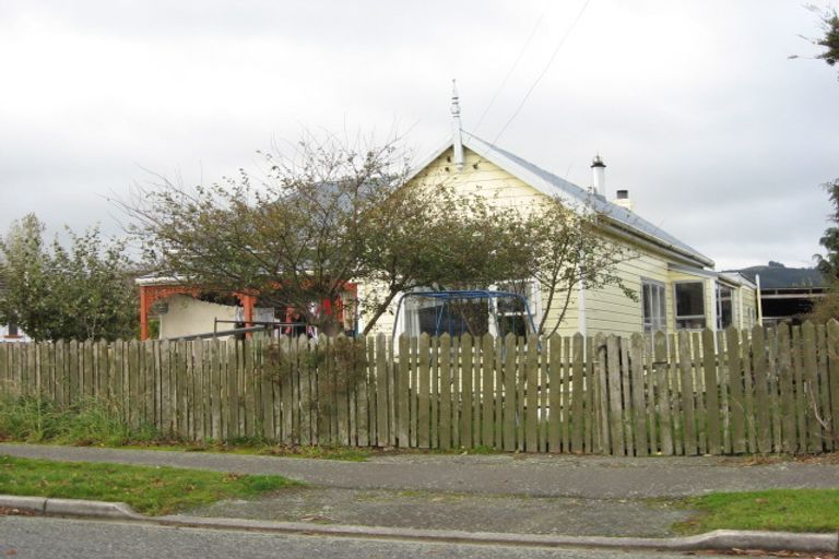 Photo of property in 33 Burns Street, Milton, 9220