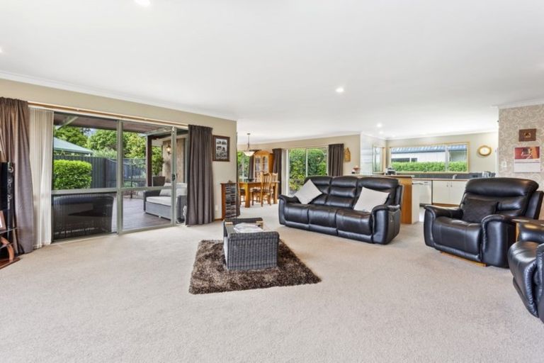 Photo of property in 11 Milesbrook Close, Rangiora, 7400